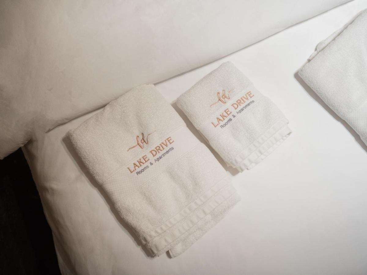 Lake Drive Rooms&Apartments Тирана Экстерьер фото