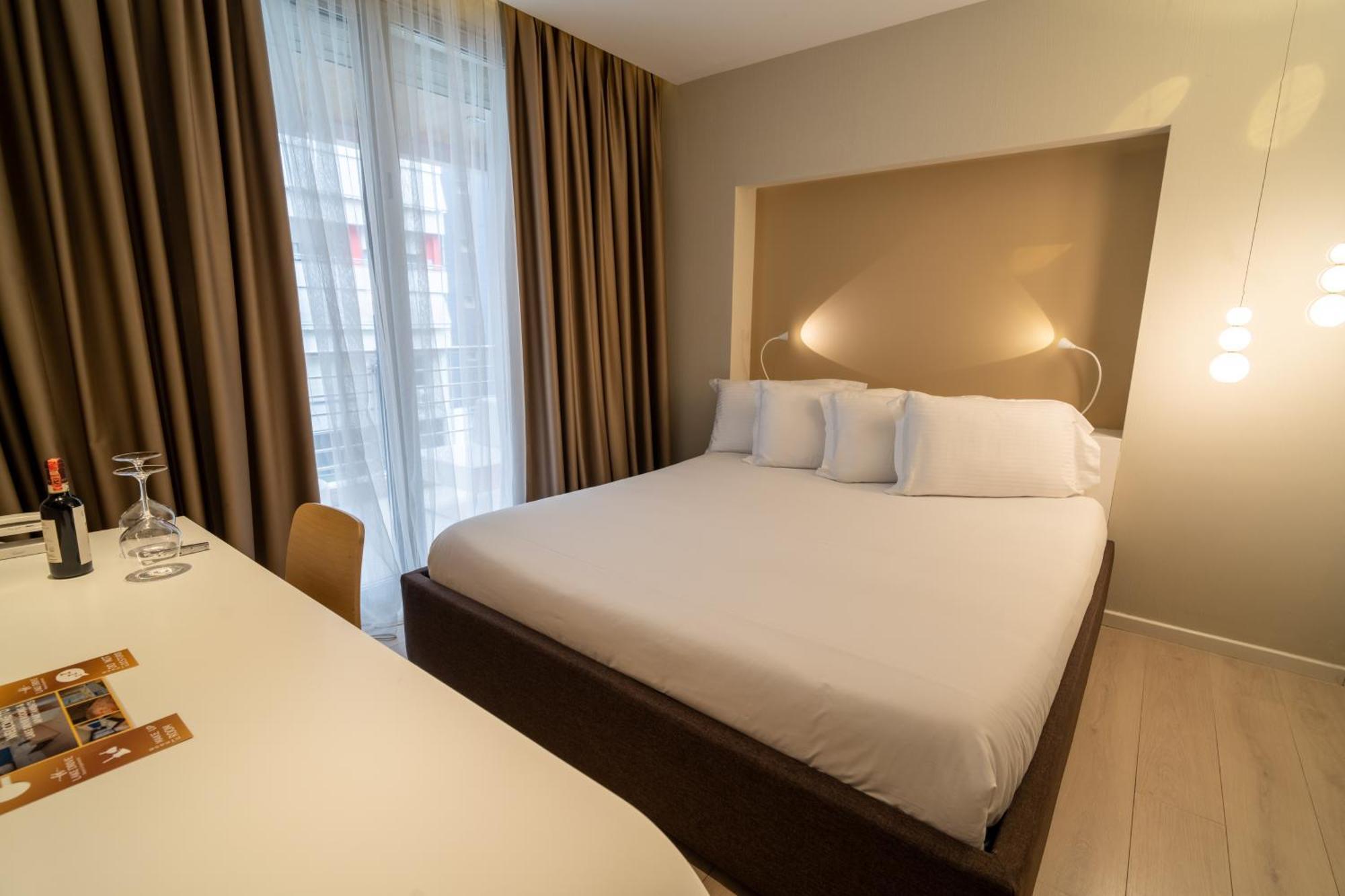 Lake Drive Rooms&Apartments Тирана Экстерьер фото