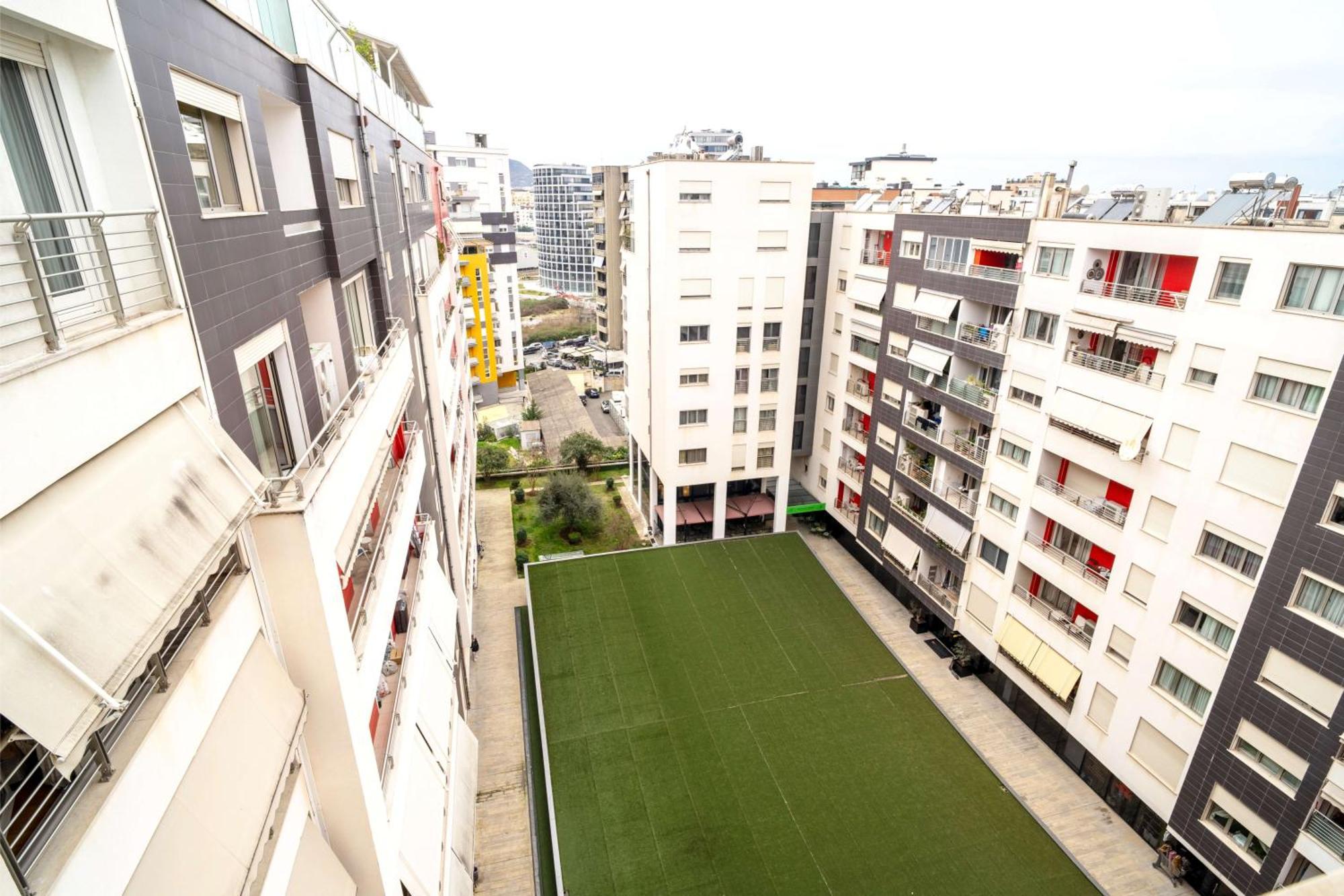 Lake Drive Rooms&Apartments Тирана Экстерьер фото