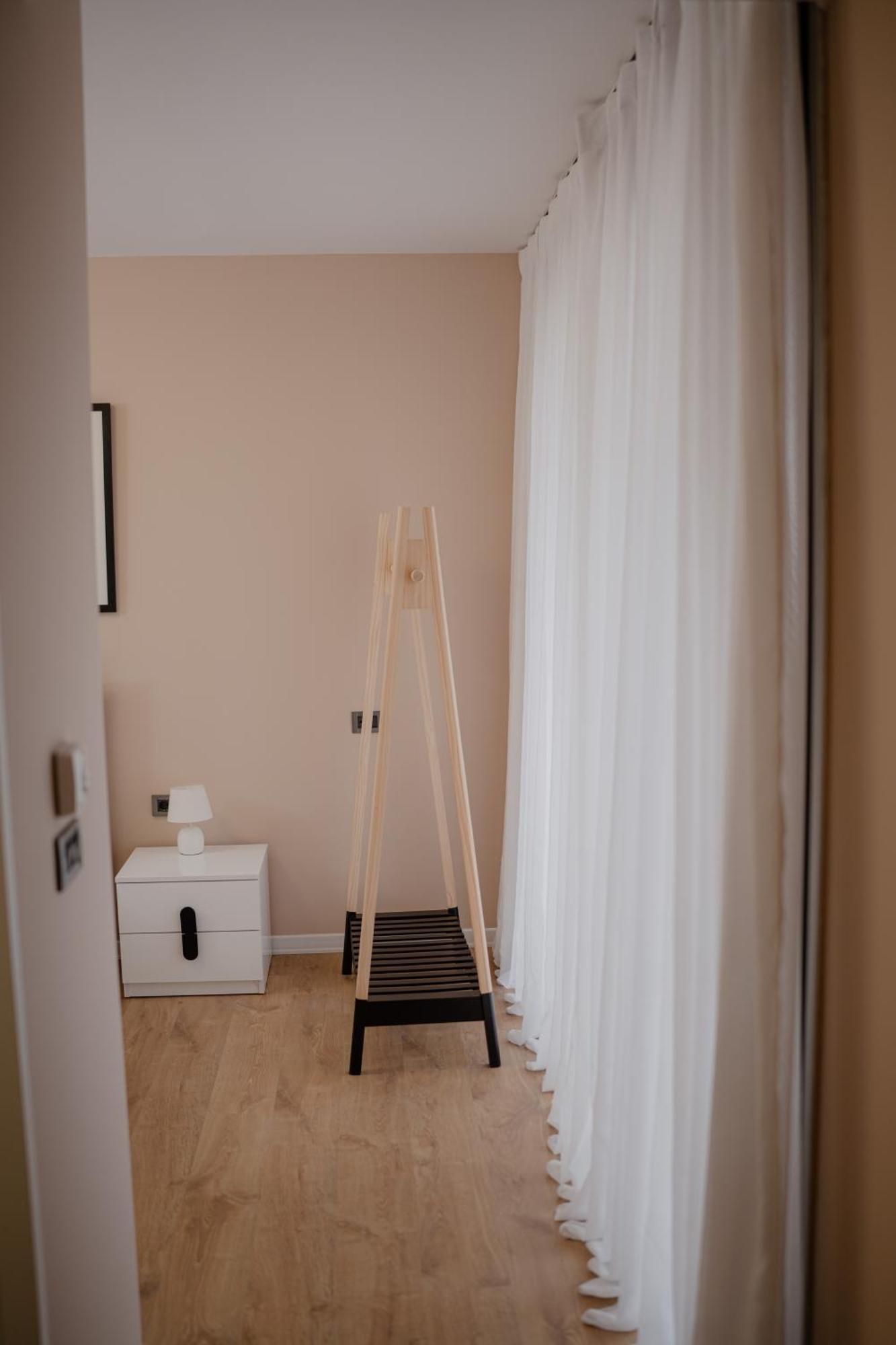Lake Drive Rooms&Apartments Тирана Экстерьер фото
